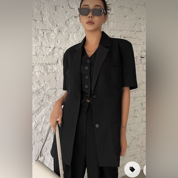 Emma James( Liz claiborn) Linen blazer - Picture 1 of 6